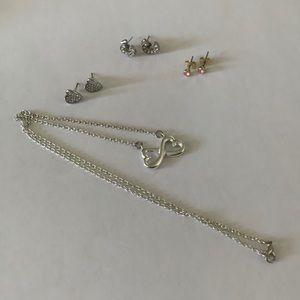 Necklace and earring set